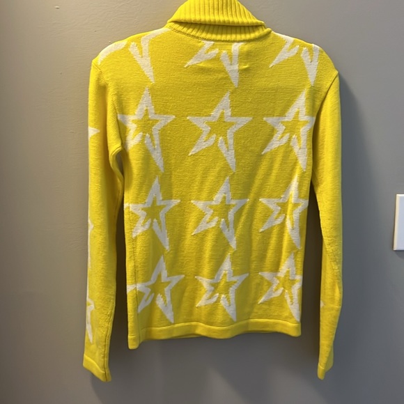 Perfect Moment Turtle Neck Extra Fine Merino Wool Star Logo Top - Picture 3 of 9